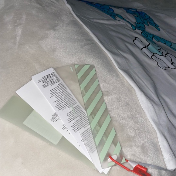 OFF-WHITE T - Picture 4 of 5